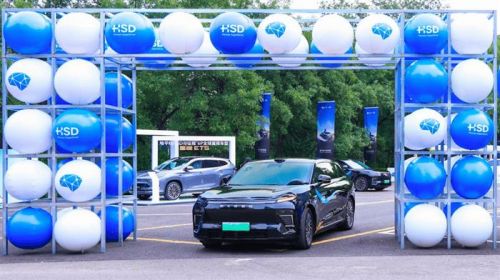 地平线HSD辅助驾驶系统多城实测 一段式端到端引领体验新纪元