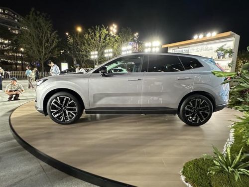 最大续航1200公里 沃尔沃全新XC70限时参考尊享价26.99万起