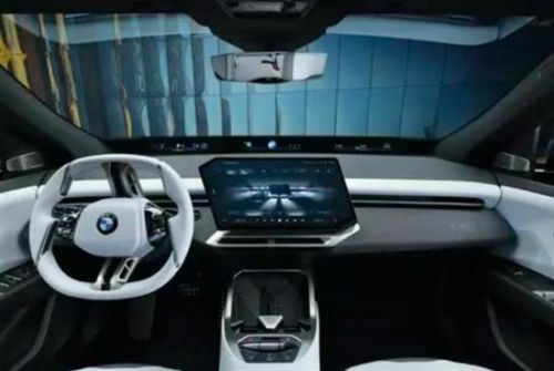 搭载3.0T发动机 全新宝马M3实车曝光