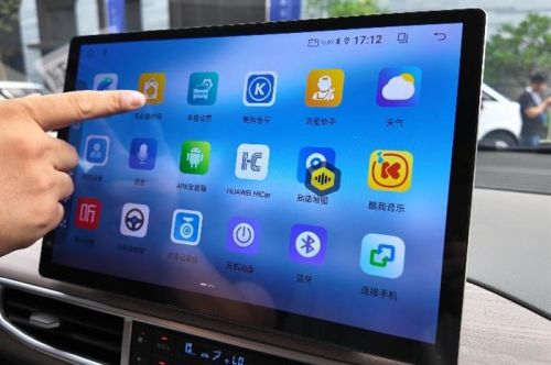 7方价格8方配置 场地试驾全新长安跨越星光