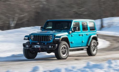 软件更新致部分Jeep牧马人4xe车主受困
