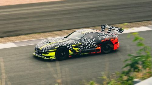 梅赛德斯-AMG GT Track Sport测试谍照曝光,激进车身设计尽显锋芒