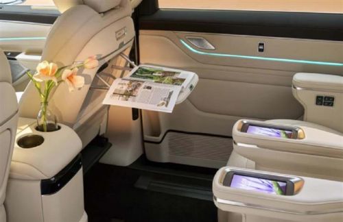 吉利银河首款豪华旗舰MPV银河V900官图首曝 重构高端MPV市场格局