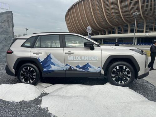 丰田首款域控燃油SUV 全新换代威兰达上市 超配换购价15.98万起