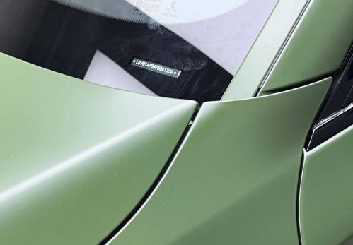 普通漆、金属漆、珠光漆怎么养?一文读懂不同车漆维护核心