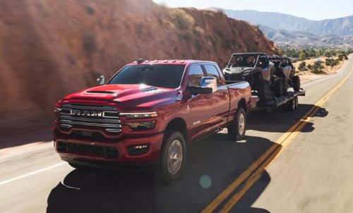 因安全气囊相关故障，道奇公羊召回52,565辆重型皮卡