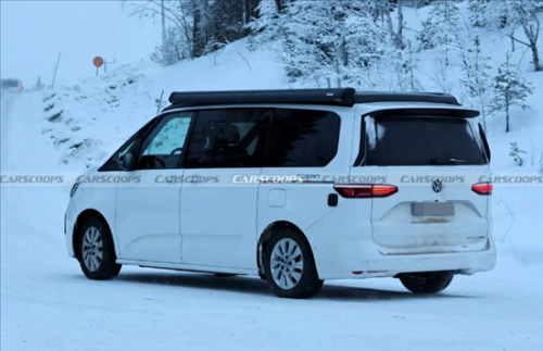 内外设计升级 新款大众T7谍照曝光