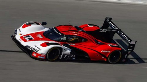 保时捷携戴通纳三连冠 庆赛车运动75周年华诞