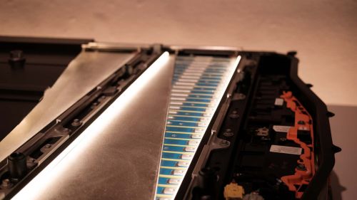 通用汽车首席执行官：公司电动汽车成本削减计划不止局限于电池领域