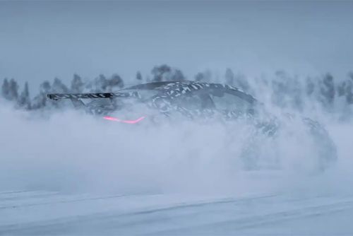 或搭载新V8发动机 AMG CLE Mythos谍照曝光