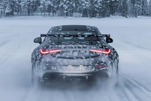 或搭载新V8发动机 AMG CLE Mythos谍照曝光