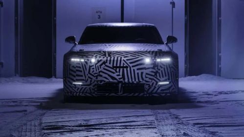 捷豹这款颇具争议的全新纯电车型，采用了一套设计奇特的电池布局