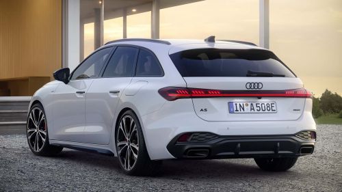 2027款雪佛兰科尔维特Grand Sport车型疑似现身街头