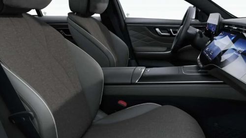 新款奔驰S级可选购无皮革内饰版本