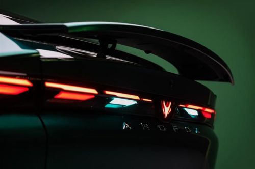 智驾小蓝灯暗藏玄机！极狐全新阿尔法S5官图发布，3月1日开启预售