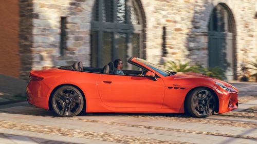 Stellantis电动化转型失策,代价极其惨重