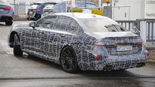 小改款宝马M5谍照曝光 搭载V8插混系统