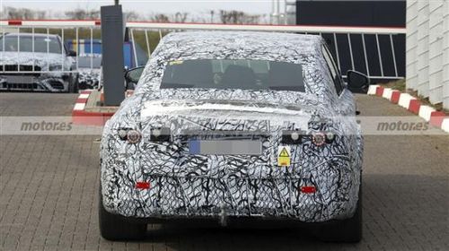 或2028年发布 AMG纯电E级轿车谍照曝光