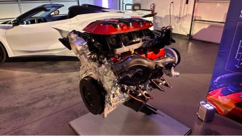 通用第六代小缸体V8发动机首发搭载2027款雪佛兰科尔维特