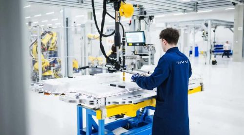 下一代宝马i7电池供应商出人意料