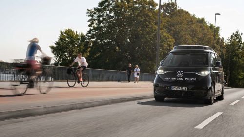 大众ID.Buzz自动驾驶出租车亮相洛杉矶街头