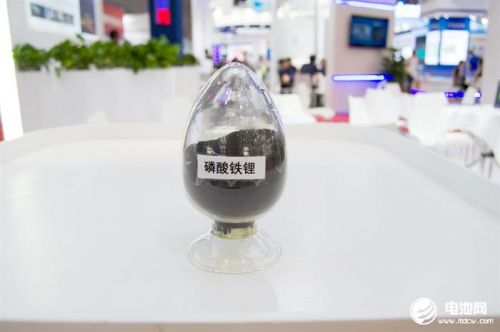 原生力量狂飙产能,三元龙头43亿也来押注!磷酸铁锂赛道又要挤爆了?