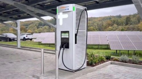 ChargePoint 刚刚推出全球最快的独立式电动汽车直流充电桩