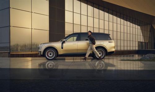 全尺寸旗舰大五座 SUV 领克900旗舰大五座上市 限时置换价25.48万元起