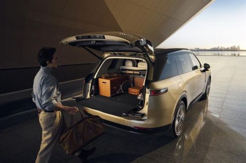 全尺寸旗舰大五座 SUV 领克900旗舰大五座上市 限时置换价25.48万元起