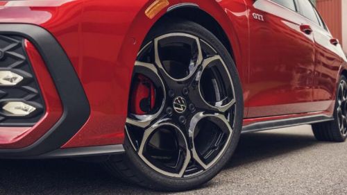 大众汽车首席执行官披露第九代高尔夫外观设计与动力总成全新细节