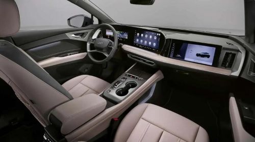 全新奥迪Q4：实体按键取消，新增副驾专属屏幕