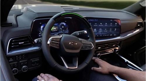 通用超级巡航系统达成重大里程碑：自动驾驶里程突破10亿英里