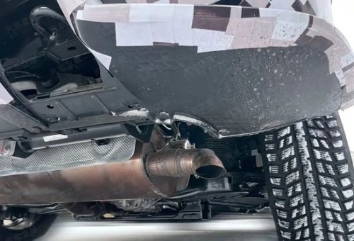 有望搭载V8发动机 坦克700长轴距版谍照曝光