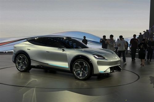 赛豆科技发布AI汽车品牌AIVA 以“AI定义汽车”重塑人车关系