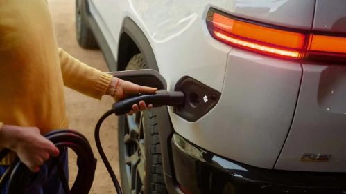 研究结果出炉：淘汰燃油车、更换电动车更利于气候